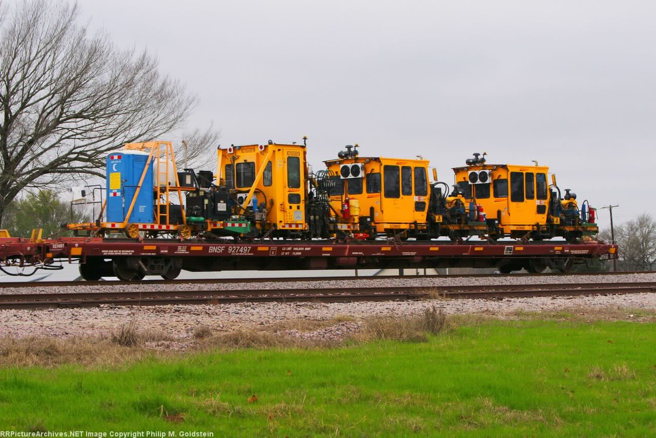 BNSF 927497, BNSF porta-potty (a second in case someone stinks up the first one.), X0100819 Spike Remover, X4700512 & X4700513 Nordco Spike Removers